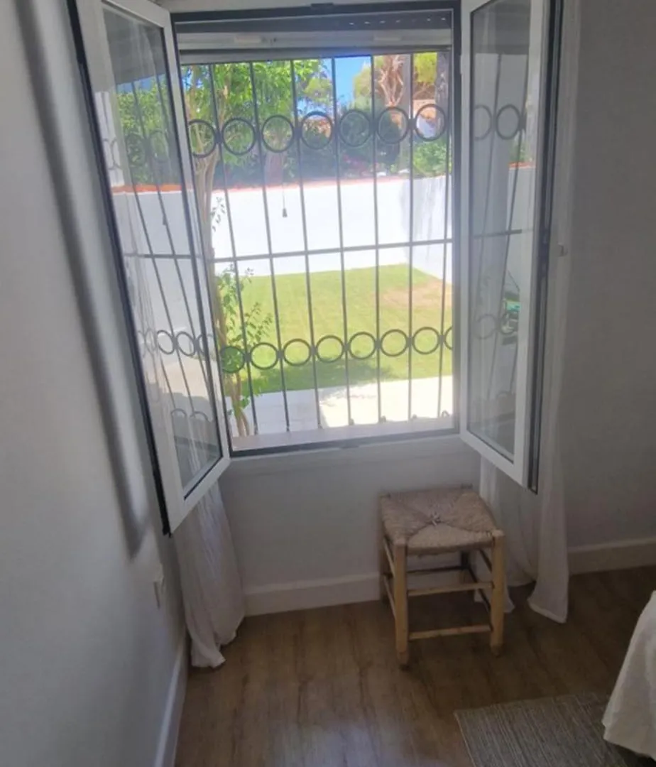 Casa Con Jardin En Playa La Barrosa, Urbanizacion Dona Violeta Villa Chiclana de la Frontera 0*,  Spagna